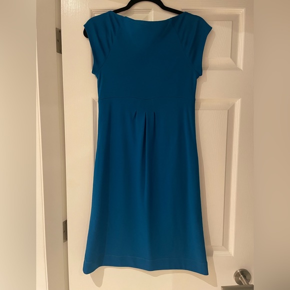 Classic Teal Color DVF dress - Picture 2 of 4
